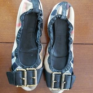 Burberry flats